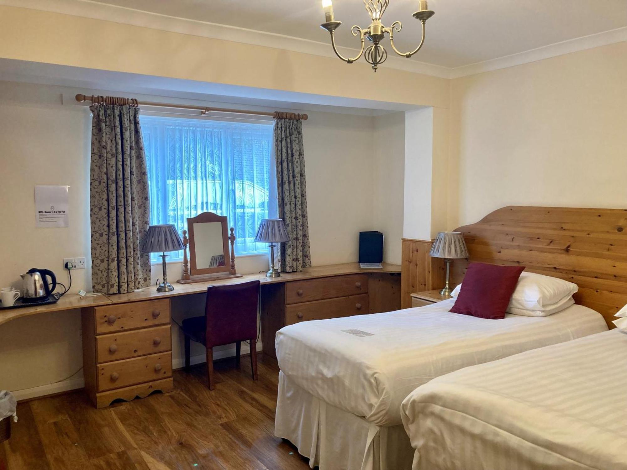 The Bentley Brook Inn Ашборн Екстер'єр фото